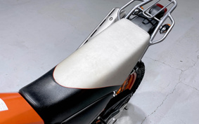 YAMAHA TRICKER DG16J