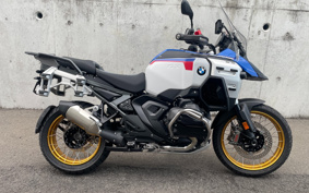 BMW R1300GS Adventure ASA 2026 0M31