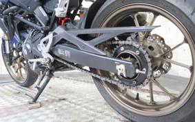 HONDA CB250R MC52