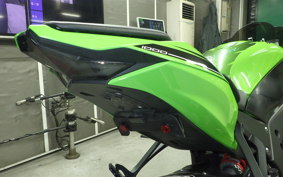 KAWASAKI ZX 10 NINJA R 2015