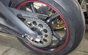 TRIUMPH DAYTONA 675 R 2011