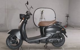 YAMAHA VINO 5AU