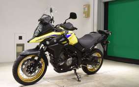 SUZUKI Vｽﾄﾛｰﾑ650XTA 2023 C733M