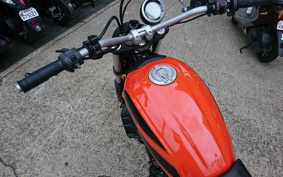 DUCATI SCRAMBLER SIXTY2 2019 KA00