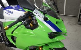 KAWASAKI NINJA ZX-6R A 2025 ZX636J