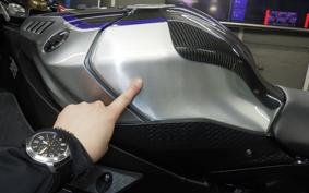 YAMAHA YZF-R1 M 2019