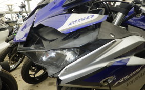 YAMAHA YZF-R25 RG10J
