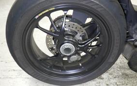 DUCATI STREETFIGHTER V4 S 2021