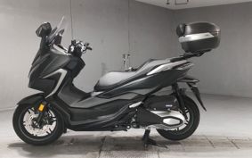HONDA FORZA MF15