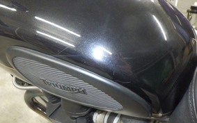 TRIUMPH BONNEVILLE T100 2011