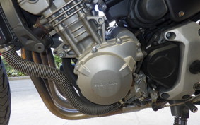 HONDA HORNET 900 2001 SC48