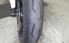 TRIUMPH STREET TRIPLE 85 2013