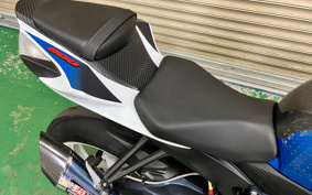 SUZUKI GSX-R600 2011 C3111