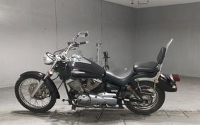 YAMAHA DRAGSTAR 250 VG02J