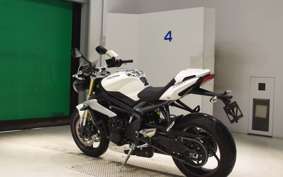 TRIUMPH STREET TRIPLE 2016