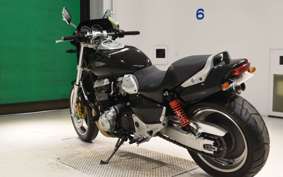 HONDA X4 1997 SC38