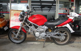 HONDA VTR 250 MC33