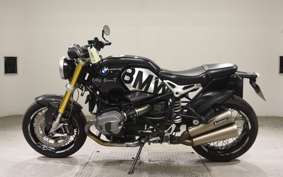 BMW R NINE T 2014