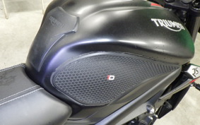 TRIUMPH STREET TRIPLE RS 2019