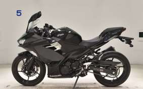 KAWASAKI NINJA 400 2018 EX400G