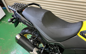 SUZUKI DL650 ( V-Strom 650 ) 2022 C733M