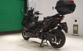 YAMAHA T-MAX 560 T 2001 SJ19J