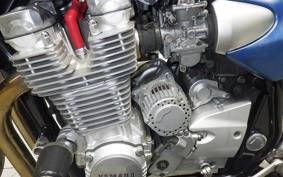 YAMAHA XJR1300 1998 RP01J