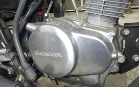 HONDA APE 100 2001 HC07