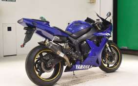 YAMAHA YZF-R1 2004