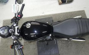 TRIUMPH STREET TWIN 2022