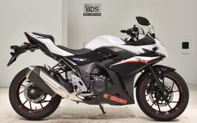 SUZUKI GSX250R 2021
