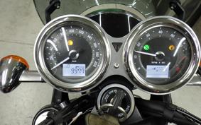TRIUMPH BONNEVILLE T100 2020