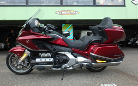 HONDA GL 1800 GOLD WING TOUR DCT 2021 SC79