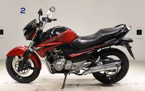 SUZUKI GSR250