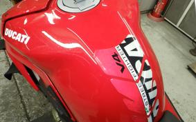 DUCATI STREETFIGHTER V4 S 2021