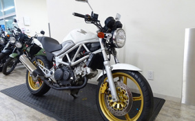 HONDA VTR 250 MC33