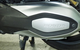 HONDA FORZA 250 MF15