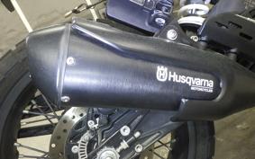 HUSQVARNA SVARTPILEN 125 1999