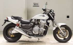HONDA X4 LD 2001 SC38