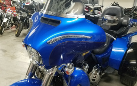 HARLEY FLHTCU 2016 MAD
