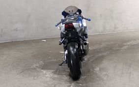 SUZUKI GSX-R750 C4111