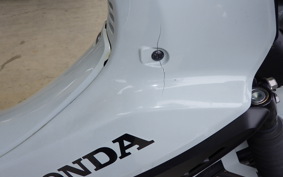 HONDA ｸﾛｽｶﾌﾞ110-3 JA60