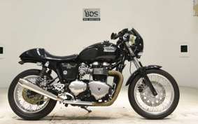 TRIUMPH THRUXTON 900 2015