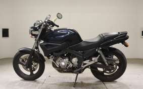 YAMAHA ZEAL 2001 3YX