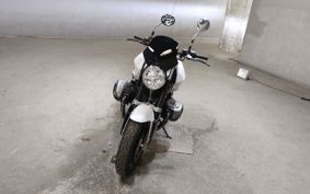 BMW R1200R 2014 0400