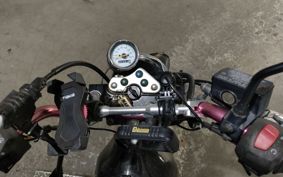 SUZUKI GLASS TRACKER BIG BOY NJ4BA