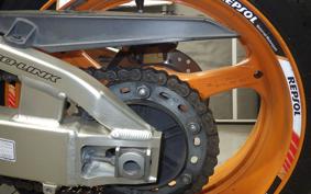 HONDA CBR1000RR 2005 SC57