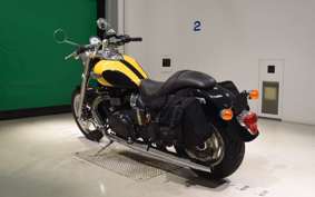 TRIUMPH SPEEDMASTER 2005