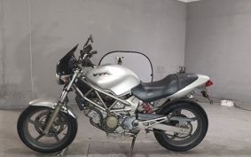 HONDA VTR 250 MC33