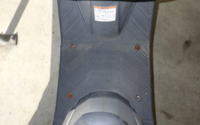 SUZUKI ADDRESS V100 CE13A